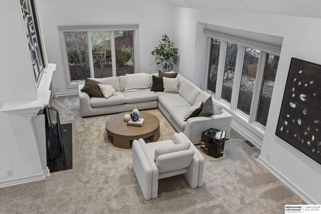 14341 Hamilton Street, Omaha, NE 68154