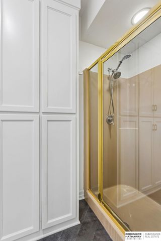 14341 Hamilton Street, Omaha, NE 68154