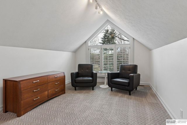 14341 Hamilton Street, Omaha, NE 68154