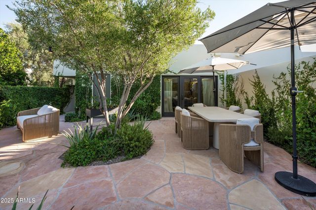 5101 N Casa Blanca Drive Unit 215, Paradise Valley, AZ 85253