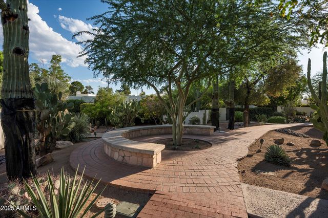 5101 N Casa Blanca Drive Unit 215, Paradise Valley, AZ 85253