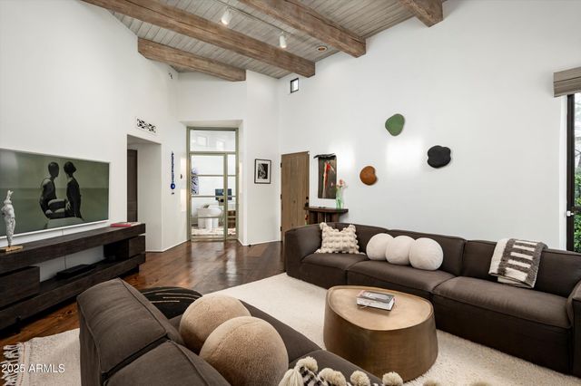 5101 N Casa Blanca Drive Unit 215, Paradise Valley, AZ 85253