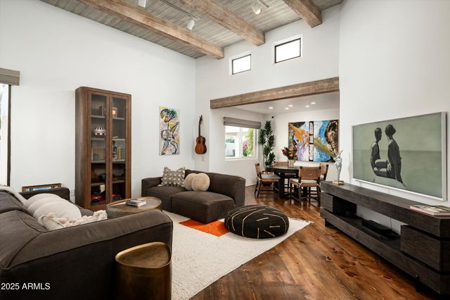 5101 N Casa Blanca Drive Unit 215, Paradise Valley, AZ 85253