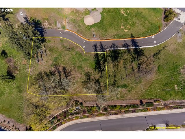 1230 EVENING STAR Ln, Eugene, OR 97401