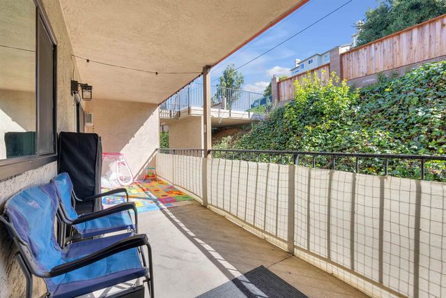 2500 Miramar Ave 203, Castro Valley, CA 94546