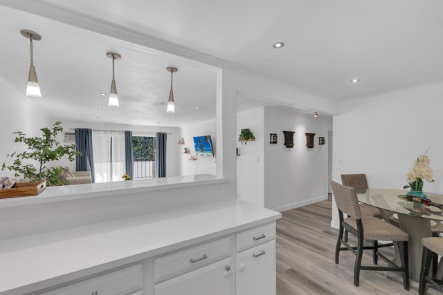 2500 Miramar Ave 203, Castro Valley, CA 94546