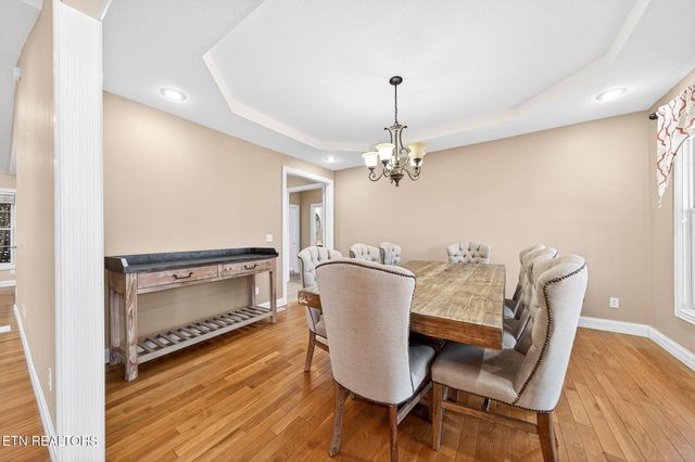 1945 W Creston Rd, Crossville, TN 38571