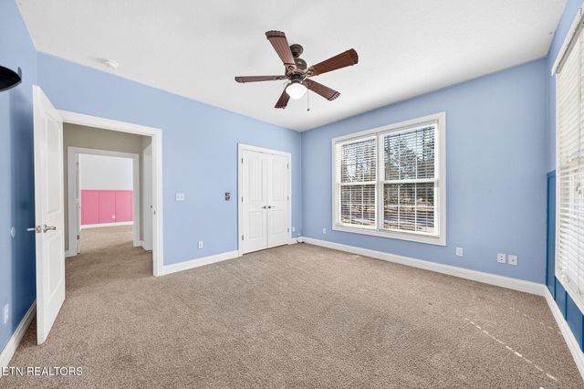 1945 W Creston Rd, Crossville, TN 38571