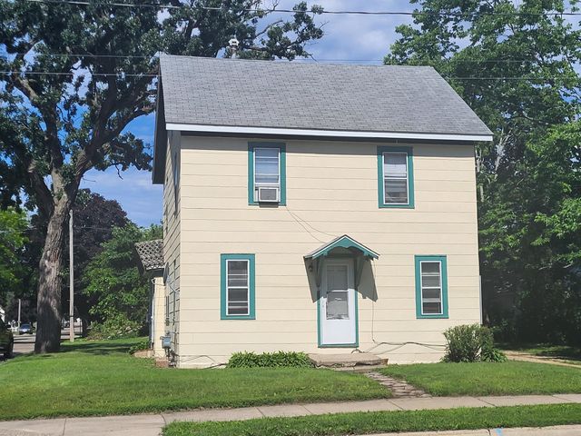 610 8th Street SW, Austin, MN 55912