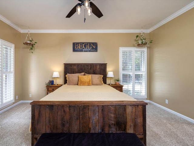 9725 Dogwood Dr, Bon Aqua, TN 37025