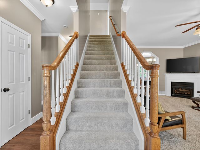 9725 Dogwood Dr, Bon Aqua, TN 37025