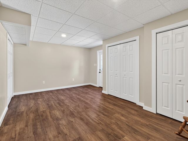 9725 Dogwood Dr, Bon Aqua, TN 37025
