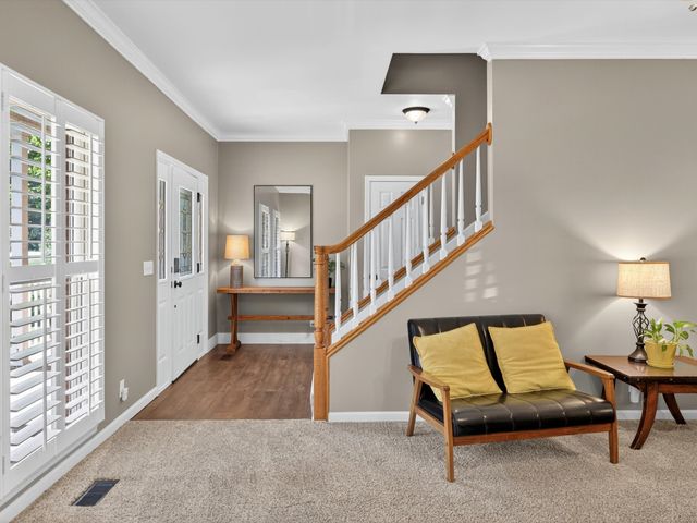 9725 Dogwood Dr, Bon Aqua, TN 37025