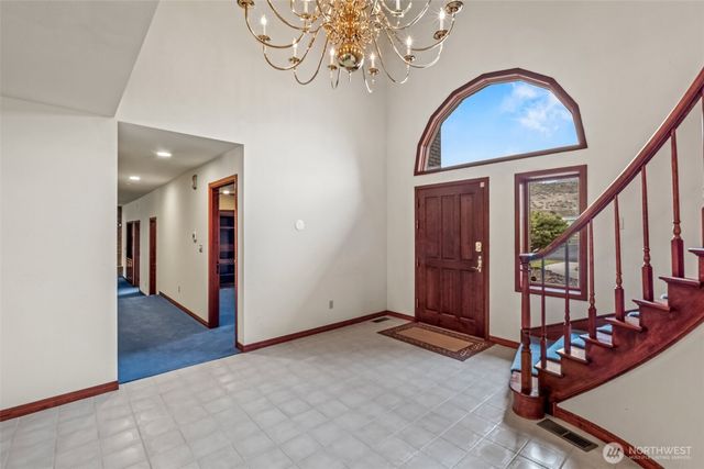 810 D Street SW, Ephrata, WA 98823