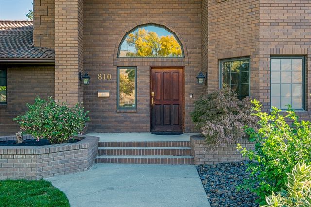 810 D Street SW, Ephrata, WA 98823