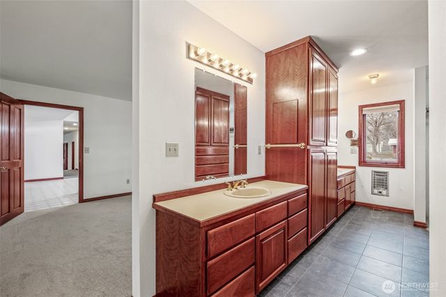 810 D Street SW, Ephrata, WA 98823