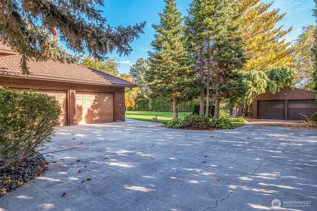 810 D Street SW, Ephrata, WA 98823