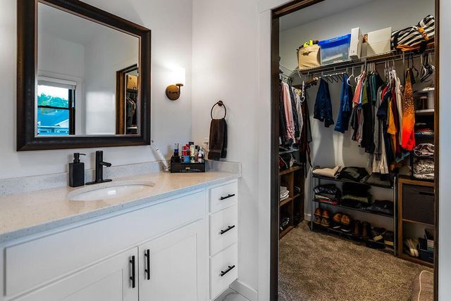 618 Silver DRIVE, Holmen, WI 54636