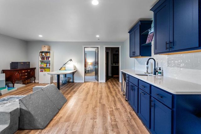 618 Silver DRIVE, Holmen, WI 54636