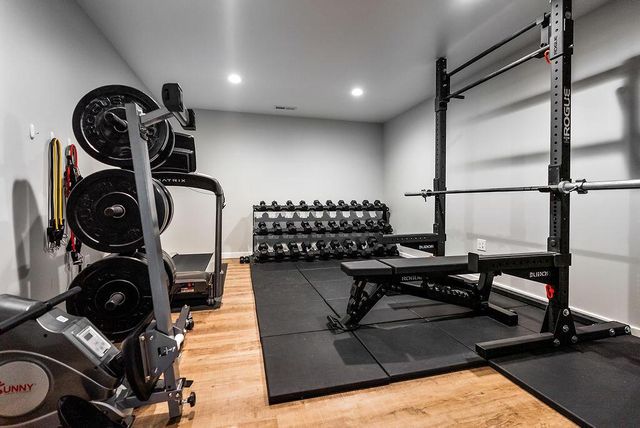 618 Silver DRIVE, Holmen, WI 54636