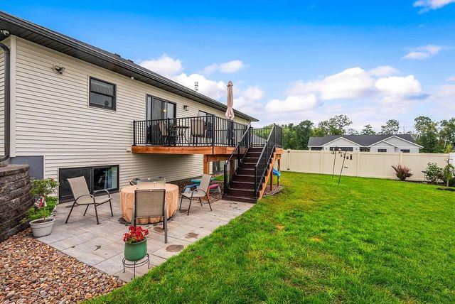 618 Silver DRIVE, Holmen, WI 54636