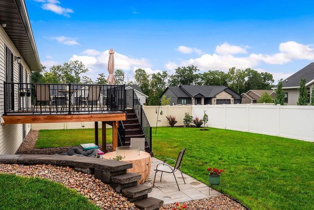 618 Silver DRIVE, Holmen, WI 54636