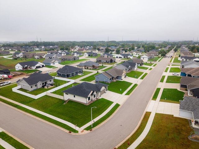 618 Silver DRIVE, Holmen, WI 54636