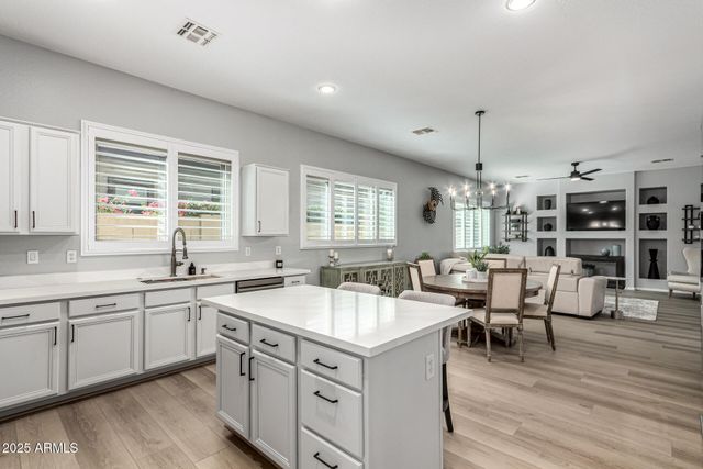 5750 S Dragoon Drive, Chandler, AZ 85249