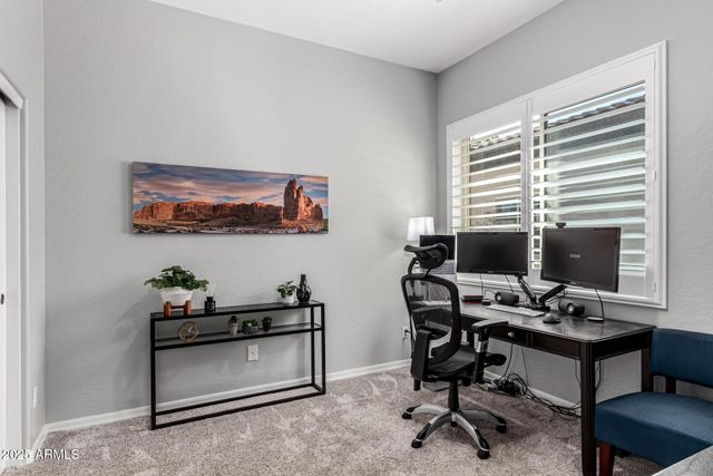 5750 S Dragoon Drive, Chandler, AZ 85249