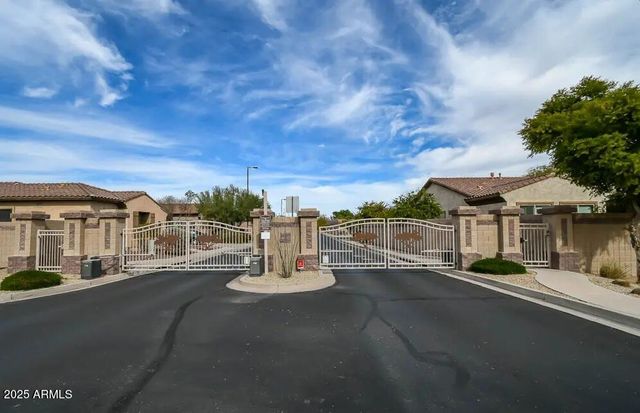 5750 S Dragoon Drive, Chandler, AZ 85249