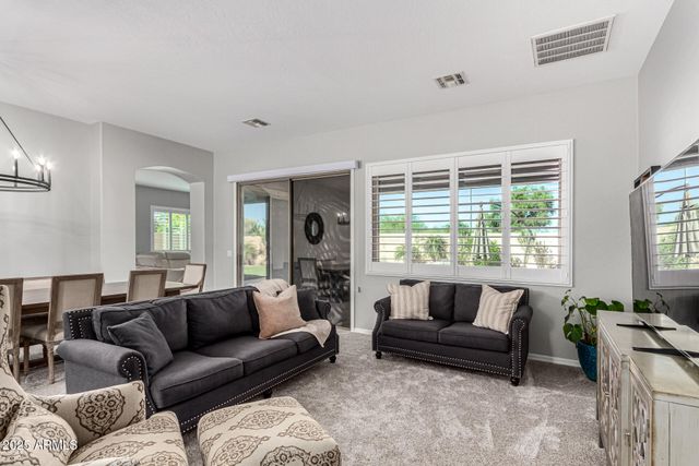 5750 S Dragoon Drive, Chandler, AZ 85249