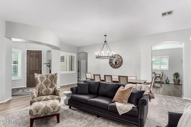 5750 S Dragoon Drive, Chandler, AZ 85249