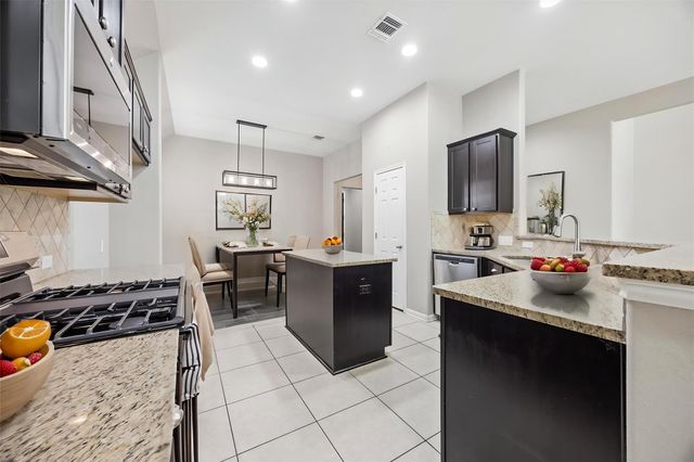 2220 Lookout Range DR, Leander, TX 78641