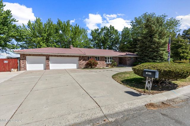 5015 Carnoustie Drive, Reno, NV 89502