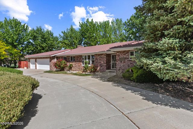 5015 Carnoustie Drive, Reno, NV 89502