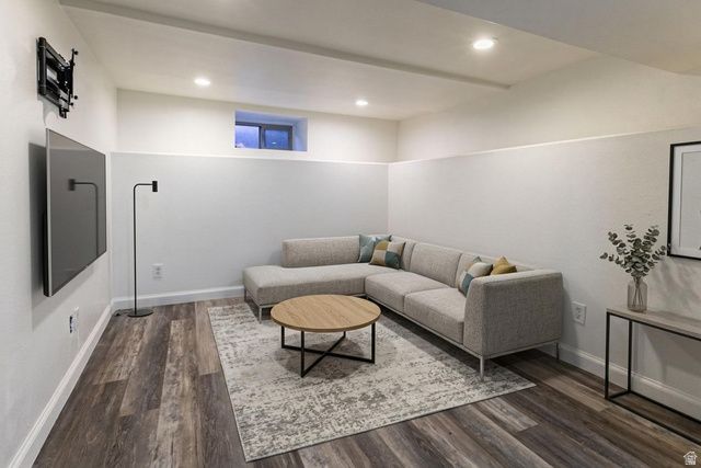 189 N R ST, Salt Lake City, UT 84103