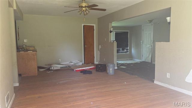 100 McAlpine Drive, St Louis, MO 63137