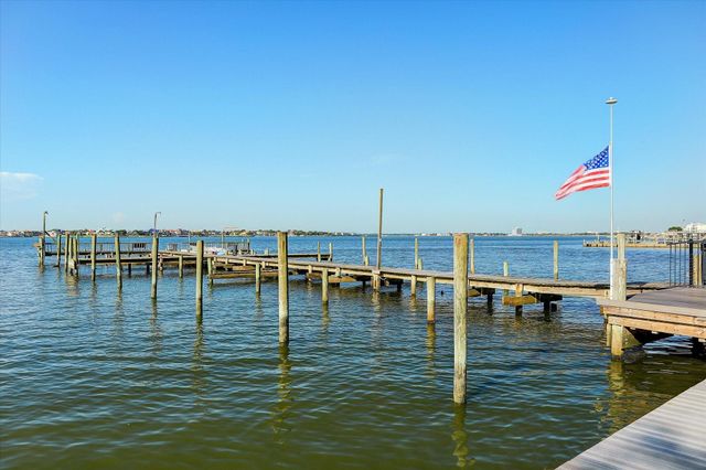 3535 Nasa Rd 1 59, Seabrook, TX 77586