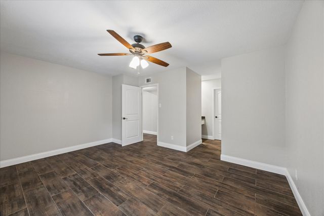 3535 Nasa Rd 1 59, Seabrook, TX 77586