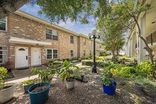 3535 Nasa Rd 1 59, Seabrook, TX 77586