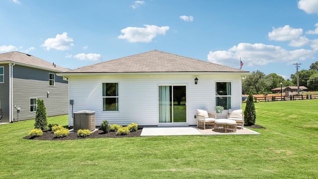 1200 Canyon Drive, Portland, TN 37148