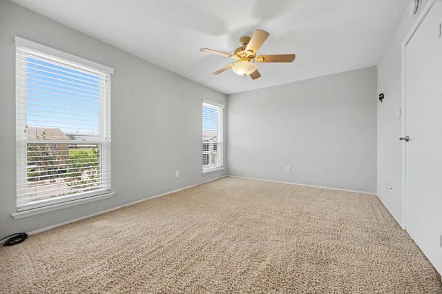 18511 Egret Bay Boulevard 511, Webster, TX 77058