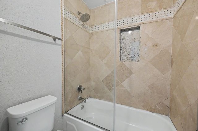 18511 Egret Bay Boulevard 511, Webster, TX 77058