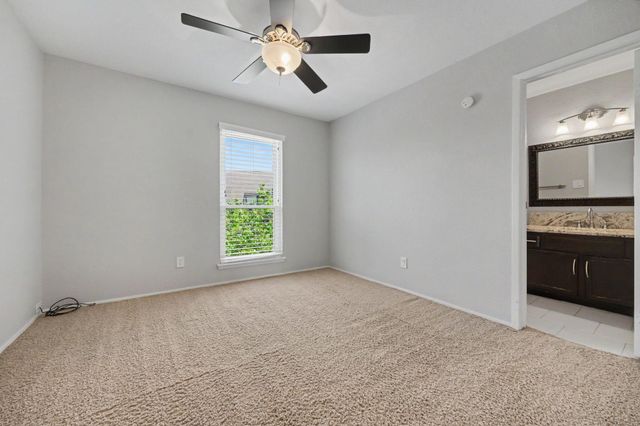 18511 Egret Bay Boulevard 511, Webster, TX 77058