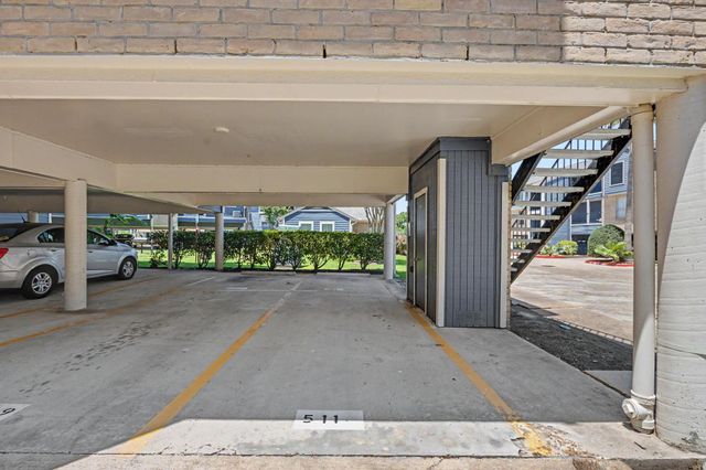 18511 Egret Bay Boulevard 511, Webster, TX 77058