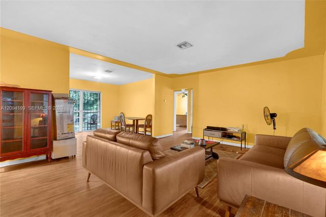 13205 NE 2nd Avenue, North Miami, FL 33161