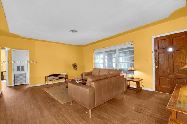 13205 NE 2nd Avenue, North Miami, FL 33161