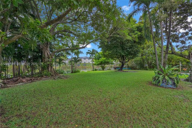 13205 NE 2nd Avenue, North Miami, FL 33161