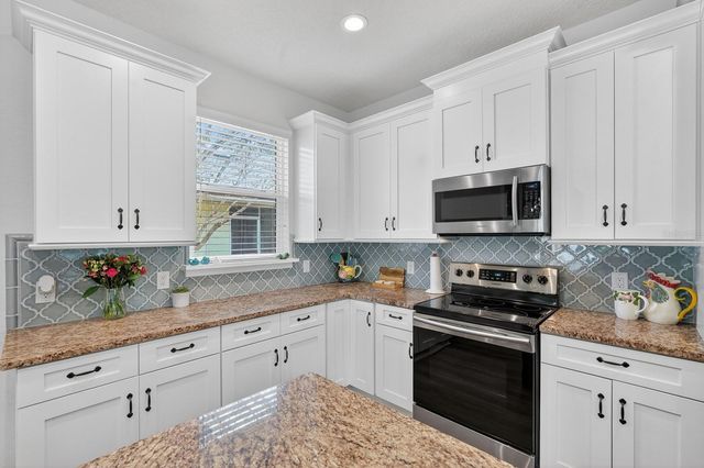 141 CAPRI DRIVE, Ormond Beach, FL 32176