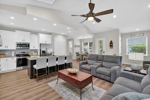 141 CAPRI DRIVE, Ormond Beach, FL 32176